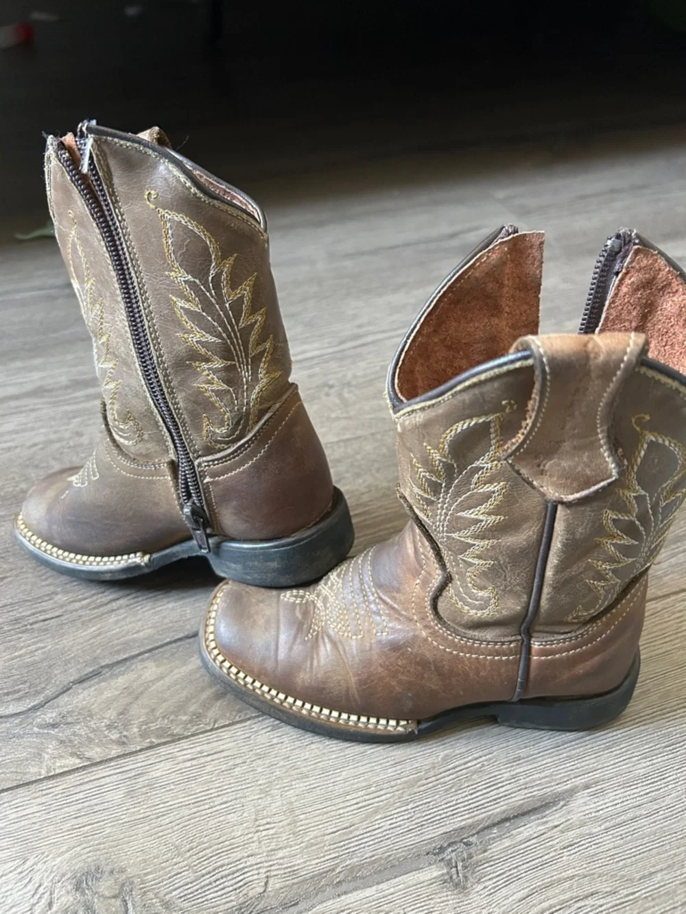 Brown Kids Western Zip-Up Cowboy Boots size 9 - Picture 5 of 5